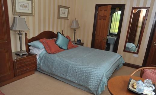 Caldhame House Hotel Crumlin  Buitenkant foto