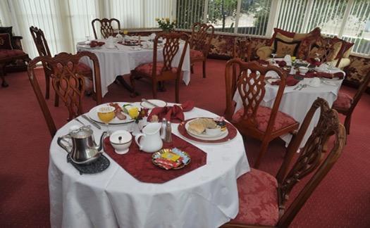 Caldhame House Hotel Crumlin  Buitenkant foto